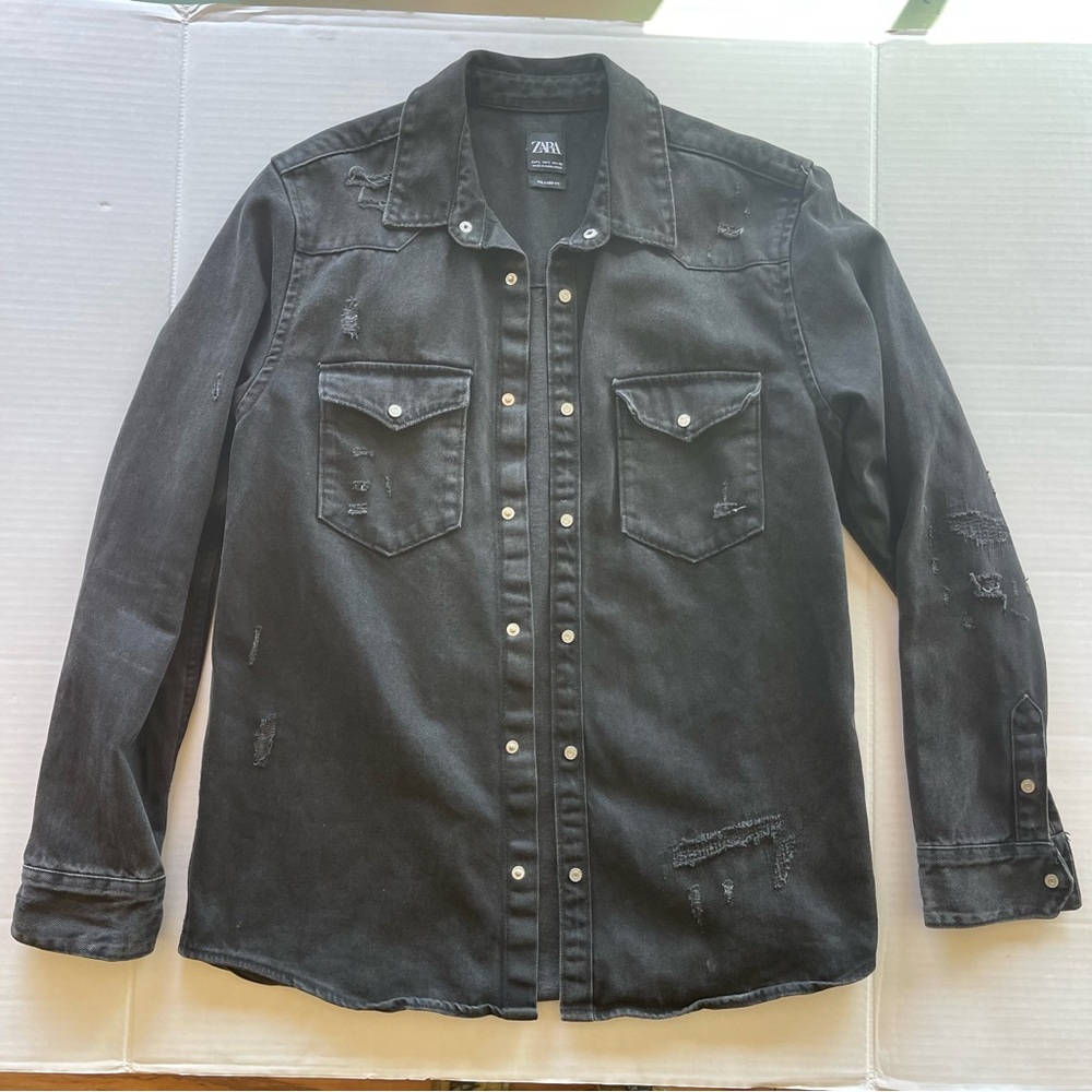 Zara Men’s Distress Ripped Black Denim Jacket Size Large - Picture 2 of 10